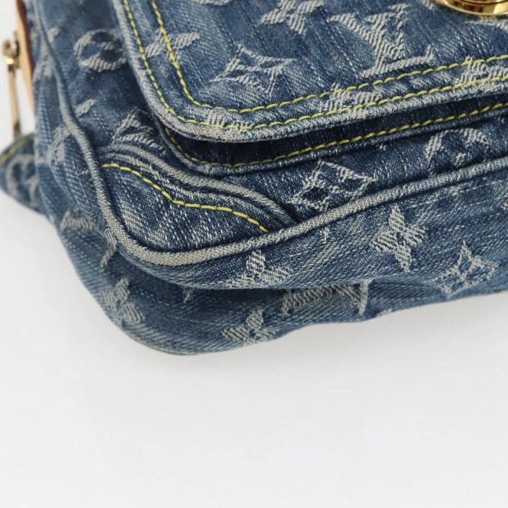LOUIS VUITTON Monogram Denim Bum Bag Body Bag Blue M95347 LV Auth 158895SV - Picture 5 of 16